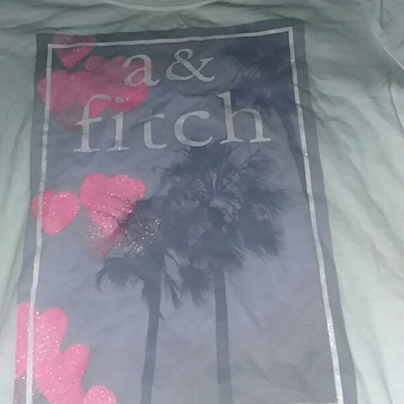 NWOT A&F kids  (girls) pretty t-shirt ( - Picture 2 of 5